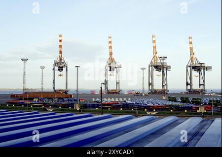 Porto container a Bremerhaven. ContainerHarbour Bremerhaven Foto Stock