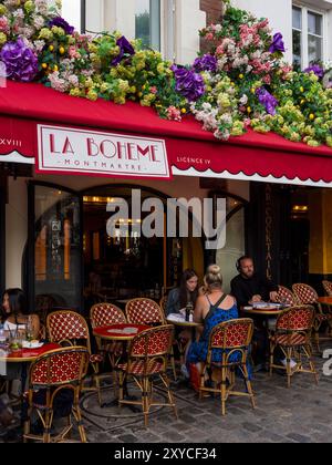 La Boheme Montmartre, 57 Rue de Turenne, Parigi, Francia, Europa, EU. Foto Stock