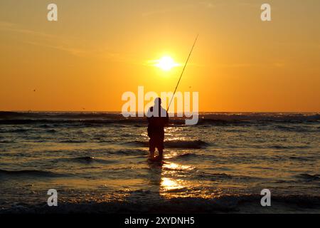 Pescatori a Conil de la Frontera, Andalusia Anglers a Conil de la Frontera, Andalusia Foto Stock