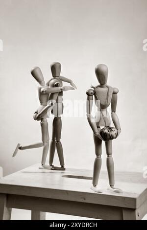 Scena con marionette articolate sul tema dell'amore e. Foto Stock