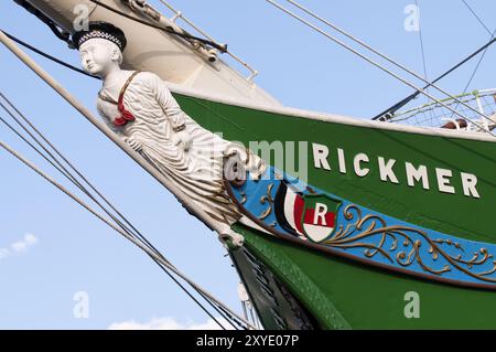 Figura sulla nave museo Rickmer Rickmers, porto di Amburgo, Germania, Europa Foto Stock