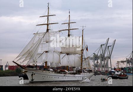 Gorch Fock, Impressionen vom 824. Hamburger Hafengeburtstag 2013, impressioni del 824° compleanno del porto di Amburgo 2013, Germania, Europa Foto Stock