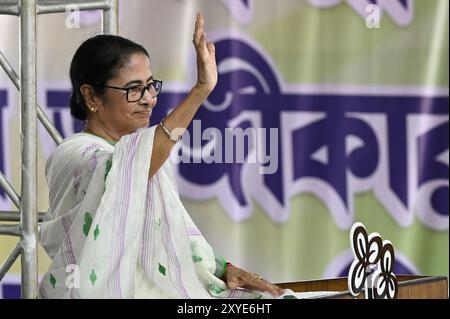 Kolkata, India. 28 agosto 2024. KOLKATA, INDA - AGOSTO 28: Capo ministro del Bengala Occidentale & All India Trinamool Congress (AITC) presidente Mamata Banerjee che parla nell'evento del giorno di fondazione del TMCP, ala studenti del TMC, a Mayo Road il 28 agosto 2024 a Kolkata, India. (Foto di Samir Jana/Hindustan Times/Sipa USA) credito: SIPA USA/Alamy Live News Foto Stock