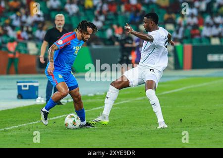 ABIDJAN, COSTA d'AVORIO - 2 FEBBRAIO; Theo Bongonda del Congo Dr durante la partita TotalEnergies Caf Africa Cup of Nations (Afcon 2023) tra Congo Dr Foto Stock