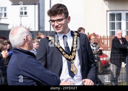 Il consigliere Ciarán McQuillan, sindaco di Causeway Coast e Glens, partecipa al Lammas Fair Heavy Horse Show. Ballycastle, Regno Unito - 24 agosto 2024. Foto Stock