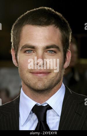 Chris Pine al Los Angeles Premiere of Just My Luck tenutosi al National Theatre di Westwood, USA il 9 maggio 2006 Foto Stock
