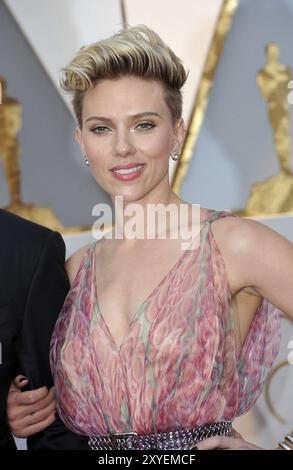Scarlett Johansson al 89° Annual Academy Awards tenutosi all'Hollywood and Highland Center di Hollywood, USA il 26 febbraio 2017 Foto Stock