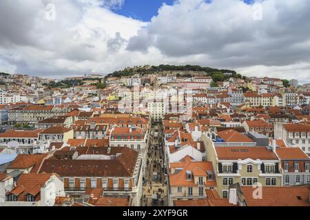 Lisbona portogallo, vista aerea dello skyline della città di Lisbona quartiere Baixa Foto Stock