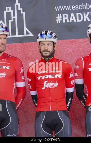 ESCHBORN, GERMANIA, 1 MAGGIO 2018: Julien Bernard (Trek-Segafredo) alla gara ciclistica Eschborn-Francoforte Foto Stock