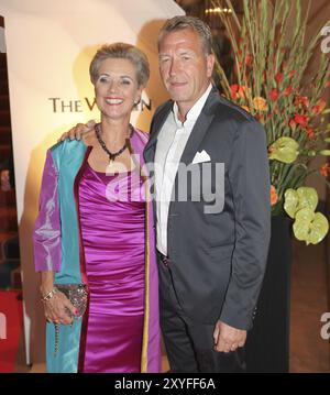 L'ex portiere Andreas Koepke e la sua donna Birgit al 7° GRK Golf Charity Masters 2014 di Lipsia Foto Stock