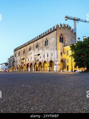 Palazzo del Capitano, Palazzo Ducale di Mantova, Piazza Sordello, Mantova, Italia, Europa Foto Stock