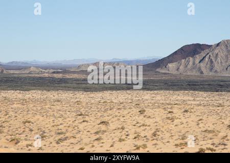 Vista del vulcano El Pinacate dal desrt di Sonnora. Foto Stock