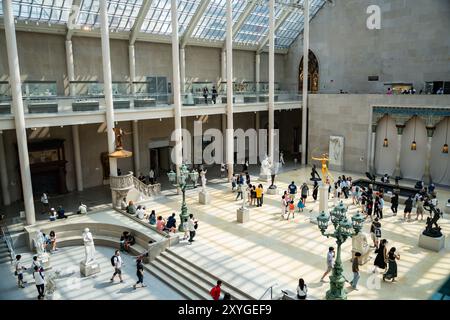 Manhattan, New York: Museo metropolitano delle arti uno dei migliori al mondo. Sculture, dipinti, tesori, manufatti dall'antico al moderno Foto Stock