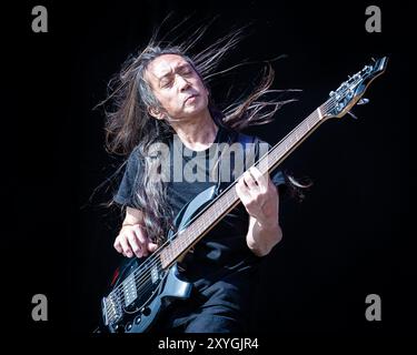 John Myung del Dream Theater che si esibisce dal vivo Foto Stock