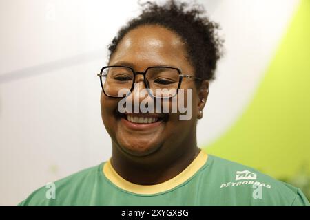 Ritratto di Beatriz Souza, atleta brasiliana di judo, medaglia d'oro ai Giochi Olimpici di Parigi 2024. Ritratto della medaglia alle Olimpiadi di BIA Souza. Foto Stock