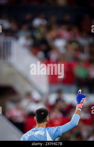 Girona, Spagna. 29 agosto 2024. Il portiere Paulo Gazzaniga (Girona FC) fa gesti durante una partita della Liga EA Sports tra Girona FC e CA Osasuna all'Estadi Municipal de Montilivi di Girona. Girona FC 4 - CA Osasuna 0. Credito: SOPA Images Limited/Alamy Live News Foto Stock