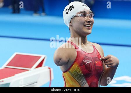 Parigi, Francia. 29 agosto 2024. Jiang Yuyan della Cina reagisce dopo la finale femminile di nuoto 50m Freestyle S6 ai Giochi Paralimpici di Parigi 2024, Francia, 29 agosto 2024. Crediti: Xiong Qi/Xinhua/Alamy Live News Foto Stock