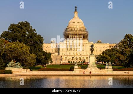 Il Campidoglio degli Stati Uniti al tramonto a Washington DC, USA Foto Stock
