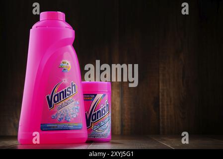 Vanish è un marchio di prodotti per la rimozione delle macchie di proprietà di Reckitt Benckiser, venduti in Australia, India, S. Africa e in gran parte d'Europa (negli Stati Uniti come Reso Foto Stock