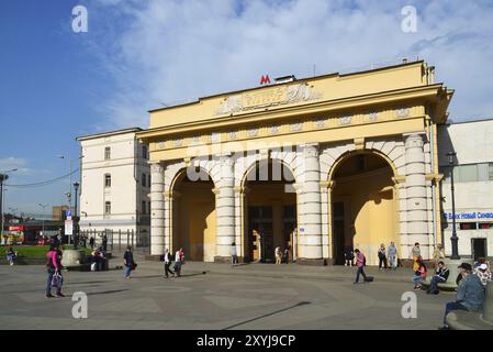 Mosca, Russia, giugno 06.2016. Stazione Skytrain vestibolo Kurskaya Ring, Europa Foto Stock