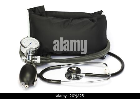 Nero sangue professionale misuratore di pressione isolati su sfondo bianco Foto Stock