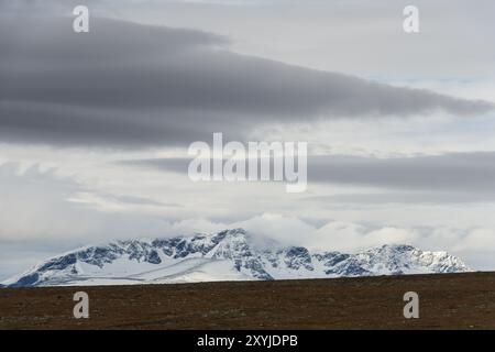 Veduta di Kebnekaise, Norrbotten, Lapponia, Svezia, settembre 2012, Europa Foto Stock