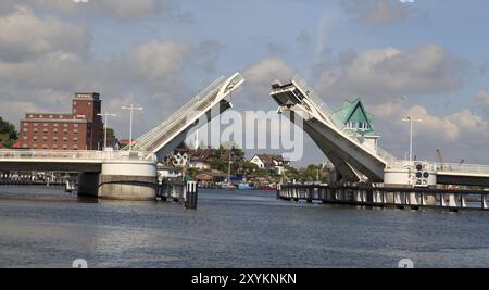 Kappeln con ponte bascule aperto Foto Stock