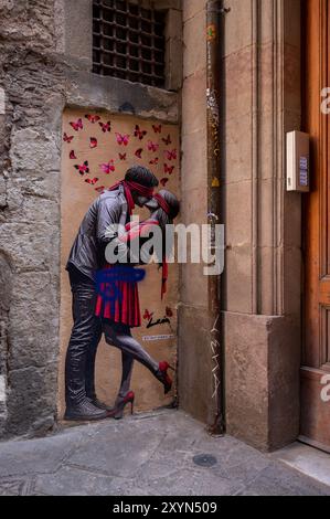 Barcellona, Spagna - 3 agosto 2024: Dipingere su una strada nel quartiere gotico. Foto Stock