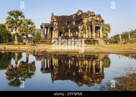 La riflessione in Angkor Wat, siem reap, Cambogia Foto Stock