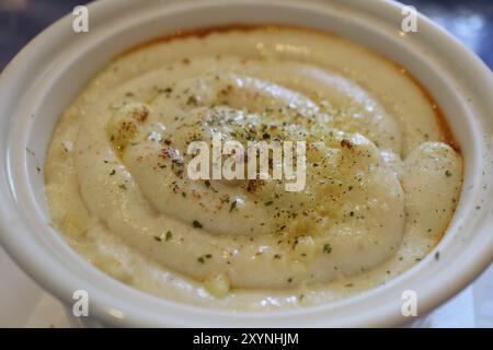 Cucina greca: Moussaka di melanzane e patate Foto Stock