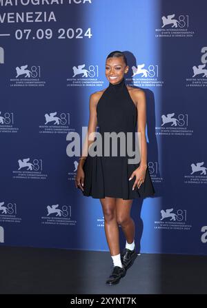 Venezia, Italia. 30 agosto 2024. Sophie Wilde del film 'Babygirl' posa per la fotocall durante la 81a Mostra del Cinema di Venezia, Italia, 30 agosto 2024. Crediti: Li Jing/Xinhua/Alamy Live News Foto Stock