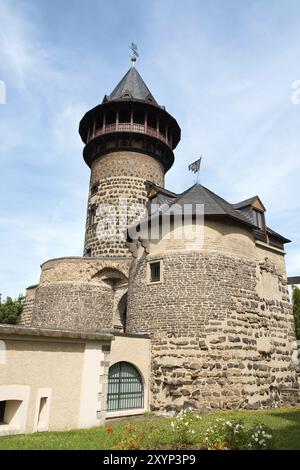 Particolare di Ulrepforte a Colonia. Questo forte fu costruito nel XIII secolo e faceva parte delle mura difensive medievali della città Foto Stock