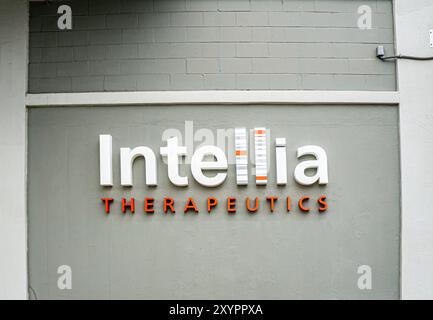 Intellia Therapeutics, Building Exterior and Company sign, Cambridge, Massachusetts, USA Foto Stock