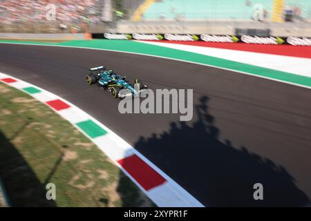 Monza, Italien. 30 agosto 2024. 14Fernando Alonso (Aston Martin Aramco Formula One Team, #14), ITA, Formel 1 Weltmeisterschaft, Gran Premio d'Italia, Freies Training 2, 30.08.2024 foto: Eibner-Pressefoto/Annika Graf Credit: dpa/Alamy Live News Foto Stock