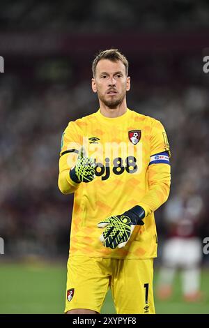 LONDRA, INGHILTERRA - AGOSTO 28: Neto, portiere dell'AFC Bournemouth durante la partita del secondo turno della Carabao Cup tra West Ham United e AFC Bournemout Foto Stock