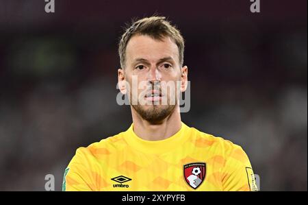 LONDRA, INGHILTERRA - AGOSTO 28: Neto, portiere dell'AFC Bournemouth durante la partita del secondo turno della Carabao Cup tra West Ham United e AFC Bournemout Foto Stock