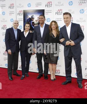 Jeffrey Katzenberg, Nancy Bernstein, Peter Ramsey, Christina Steinberg e Alec Baldwin alla proiezione di Gala dell'AFI FEST 2012 di "Rise of the Guardians" Foto Stock