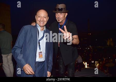 Pyronale a Berlino EINE MILLION MINUTEN Mario Hempel, Mister Pyronale, Rudolph Schenker Pyronale a Berlino am Maifeld a Berlino, AM 30.08.2024 *** Pyronale a Berlino UN MILIONE DI MINUTI Mario Hempel, Mister Pyronale, Rudolph Schenker Pyronale a Berlino a Maifeld a Berlino, il 30 08 2024 Photopress Mueller Foto Stock