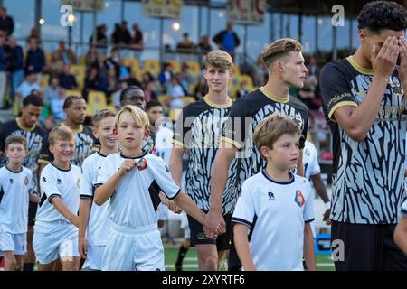 VELSEN - ZUID, PAESI BASSI - AGOSTO 30: Dave Kwakman di Jong AZ durante l'incontro olandese Keuken Kampioen Divisie tra SC Telstar e Jong AZ al 711 Stadion il 30 agosto 2024 a Velsen - Zuid, Paesi Bassi. (Foto di Jan Mulder/Orange Pictures) Foto Stock