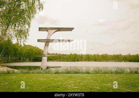 Torre per immersioni dismessa Foto Stock