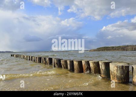 Lago artificiale Bautzen con passeggiata sulla spiaggia Foto Stock