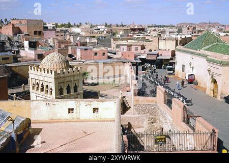 La cupola degli Almoradives e la Medina Foto Stock