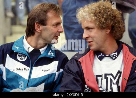 Germania. 30 agosto 2024. Firo :, calcio, 1.Bundesliga 1993/1994 Archive Co allenatore Karl-Heinz Korbel e allenatore Klaus Toppmoller - Eintracht Frankfurt crediti: dpa/Alamy Live News Foto Stock