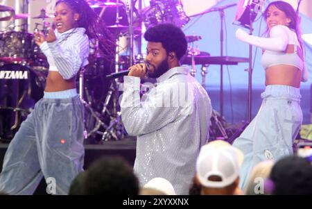 Agosto 30 2024 Khalid si esibisce al Today Show Citi Concert Series al Rockefeller Plaza di New York. 30 agosto 2024 RW/Mediapunch Foto Stock