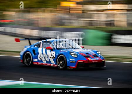 Monza, Italia. 30 agosto 2024. #48 Anthony Imperato (USA, ombra), Porsche Mobil 1 Supercup all'autodromo Nazionale di Monza il 30 agosto 2024 a Monza, Italia. (Foto di HOCH ZWEI) credito: dpa/Alamy Live News Foto Stock