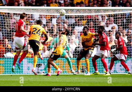 Chris Wood del Nottingham Forest segna il primo gol della partita durante la partita di Premier League al City Ground, Nottingham. Data foto: Sabato 31 agosto 2024. Foto Stock