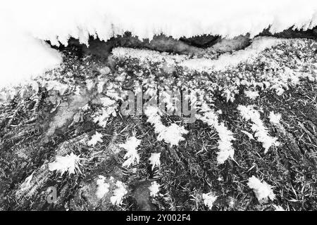 Flusso congelato, Parco Nazionale Muddus, Laponia, Patrimonio Mondiale dell'Umanità, Norrbotten, Lapponia, Svezia, novembre 2015, Europa Foto Stock