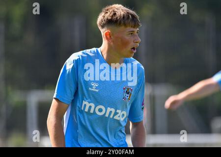 Landore, Swansea, Galles. 31 agosto 2024. George Shepherd di Coventry City durante il match Under 18 Professional Development League tra Swansea City e Coventry City al JOMA High Performance Centre di Landore, Swansea, Galles, Regno Unito, il 31 agosto 2024. Crediti: Duncan Thomas/Majestic Media/Alamy Live News. Foto Stock