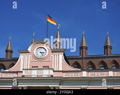 Il municipio della città anseatica di Rostock Foto Stock