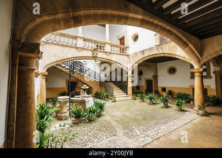 CAN Oleza palazzo ordinato per essere costruito dalla famiglia Descos nel 15th ° secolo, Monumento storico-artistico, Palma, maiorca, isole baleari, spagna, Foto Stock